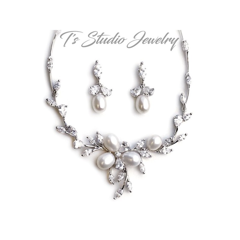 Freshwater Pearl Necklace & Earrings Bridal Jewelry Set