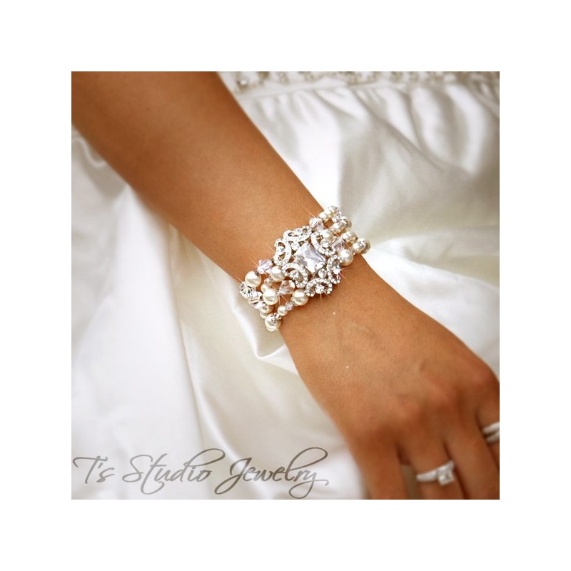 Pearl and Crystal Rhinestone Cuff Bridal Bracelet Pearl and Crystal Rhinestone Cuff Bridal Bracelet