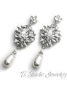 Pearl and Crystal Bridal Bracelet & Earrings Set Pearl and Crystal Bridal Bracelet & Earrings Set