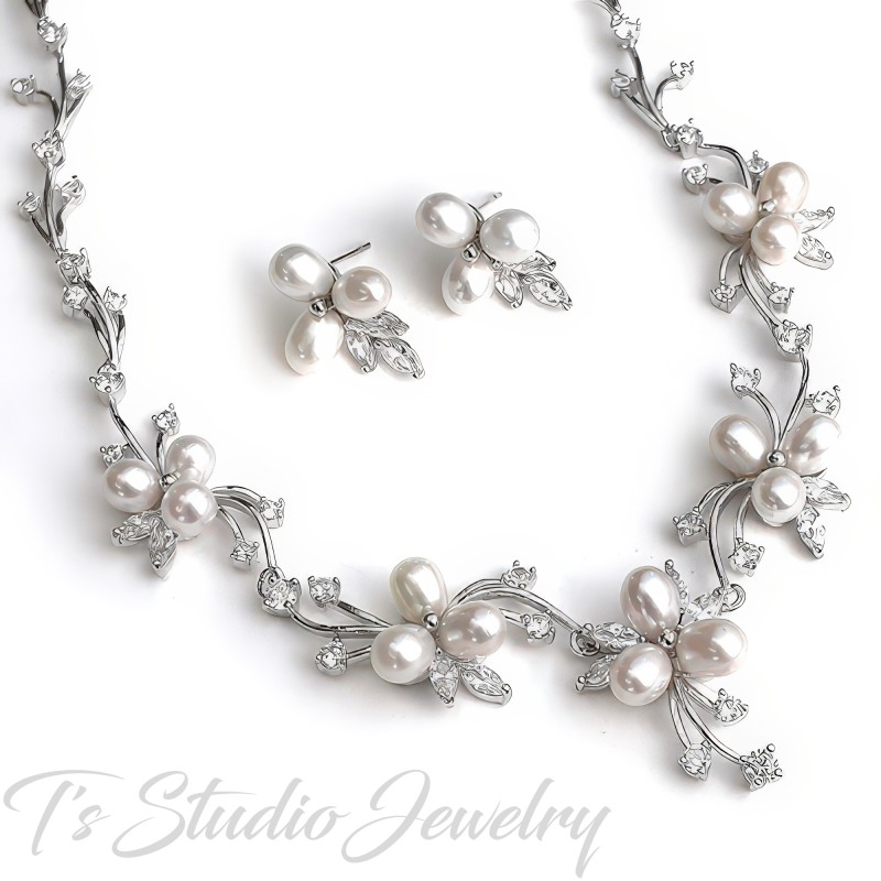 Freshwater Pearl and Cubic Zirconia Crystal Rhinestone Necklace Earrings and Bridal Wedding Jewelry Set Freshwater Pearl and Cubic Zirconia Crystal Rhinestone Necklace Earrings and Bridal Wedding Jewelry Set