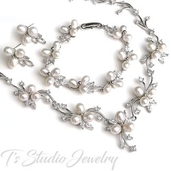 Freshwater Pearl and Cubic Zirconia Crystal Rhinestone Necklace Earrings and Bridal Wedding Jewelry Set