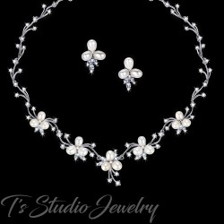 Freshwater Pearl and Cubic Zirconia Crystal Rhinestone Necklace Earrings and Bridal Wedding Jewelry Set