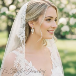 Pearl bridal earrings cubic zirconia crystal cluster chandelier drop