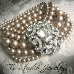 Pearl Vintage Theme Bridal Bracelet